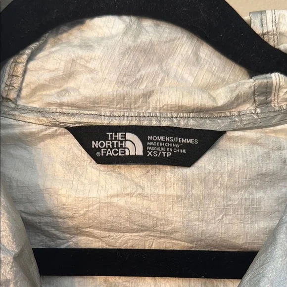 The North Face Shimmering Silver Windbreaker - Picture 2 of 11